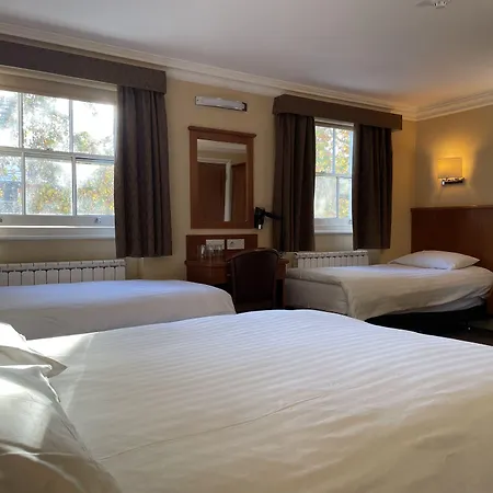 Orchard Hotel-3